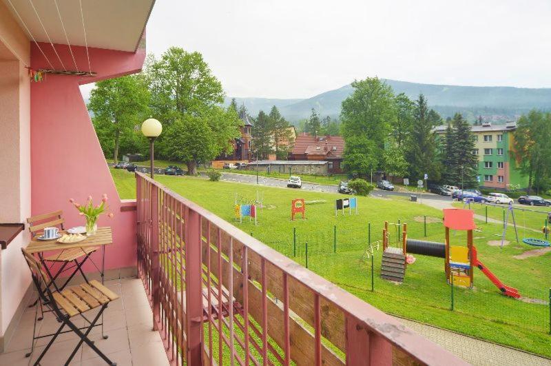 Trevilles Apartamenty - Granatowy Szklarska Poręba Esterno foto